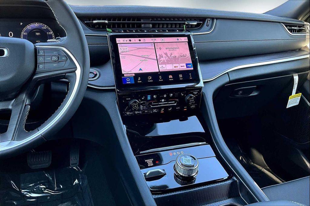 new 2025 Jeep Grand Cherokee L car, priced at $54,030