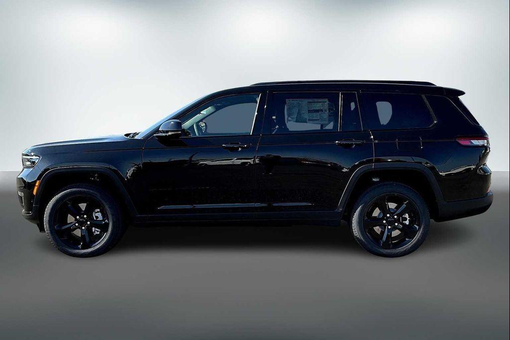 new 2025 Jeep Grand Cherokee L car, priced at $54,030