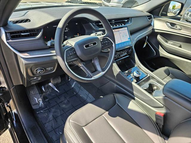 new 2025 Jeep Grand Cherokee L car, priced at $56,712