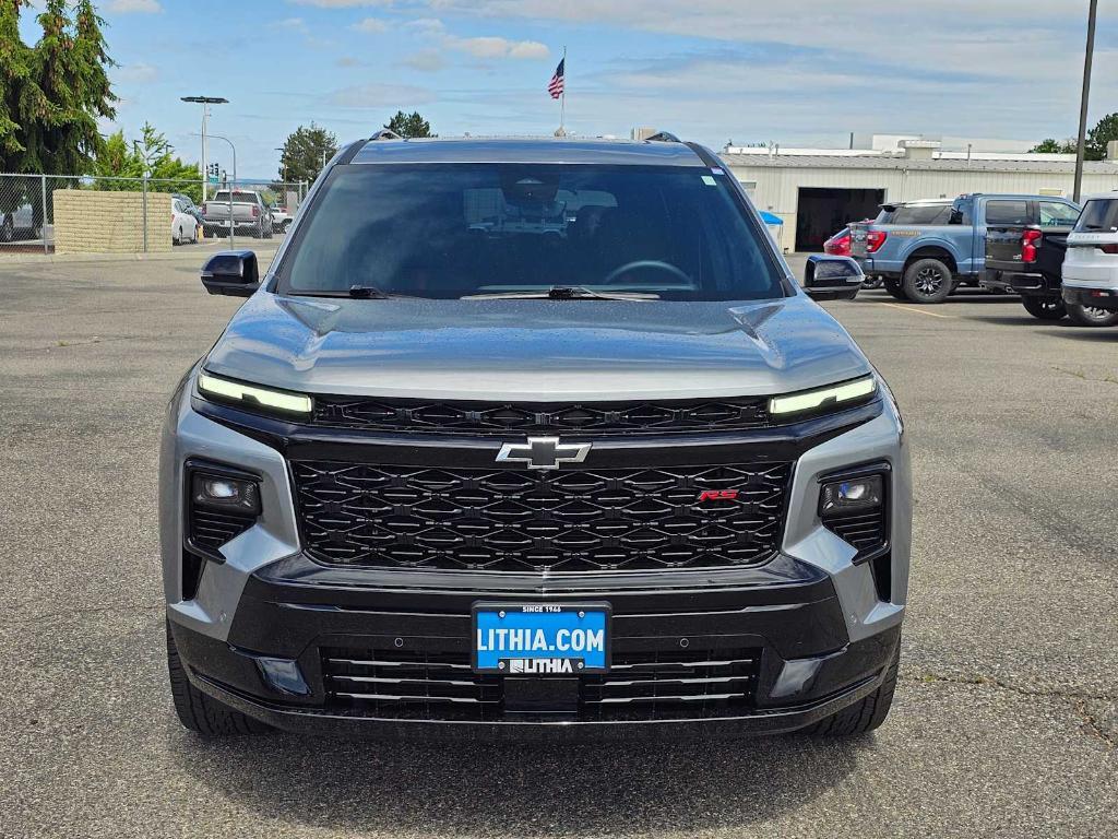 used 2024 Chevrolet Traverse car, priced at $56,999