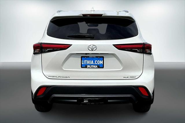 used 2020 Toyota Highlander car, priced at $29,788