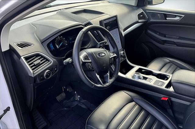 used 2024 Ford Edge car, priced at $25,999