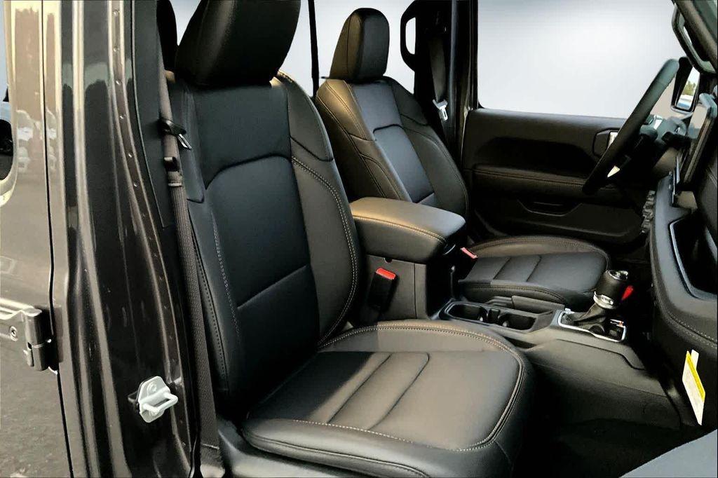 new 2026 Jeep Wrangler car, priced at $52,700