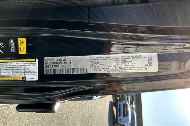used 2023 Jeep Gladiator car, priced at $35,499