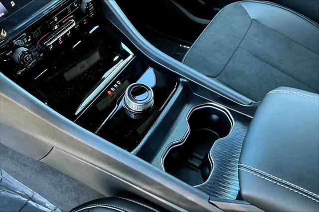 new 2025 Jeep Grand Cherokee car, priced at $40,705