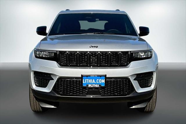 new 2025 Jeep Grand Cherokee car, priced at $40,705