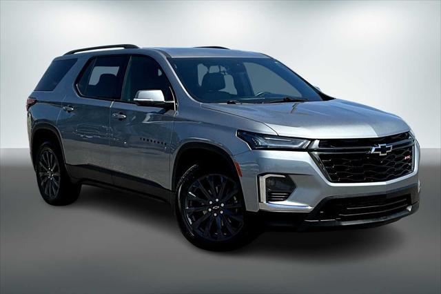 used 2023 Chevrolet Traverse car, priced at $33,999
