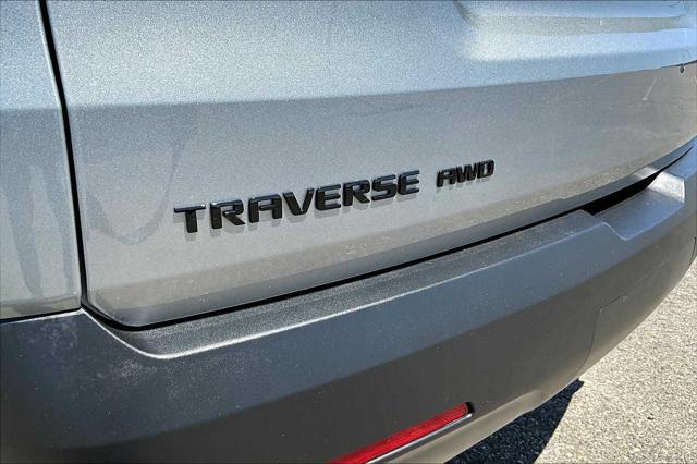 used 2023 Chevrolet Traverse car, priced at $33,999