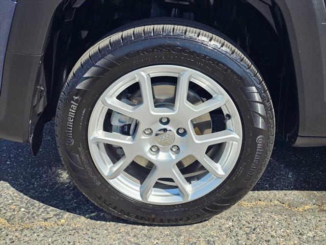 used 2021 Jeep Renegade car, priced at $21,499