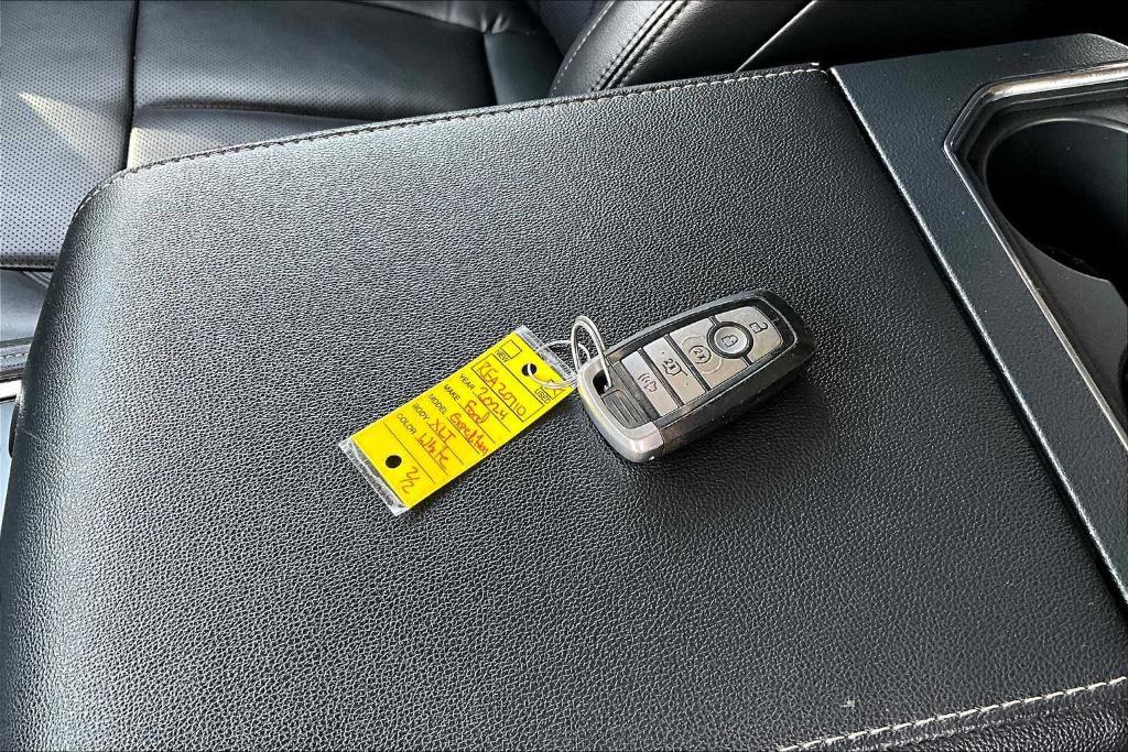 used 2024 Ford Expedition car, priced at $56,999