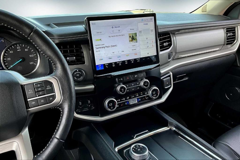 used 2024 Ford Expedition car, priced at $56,999