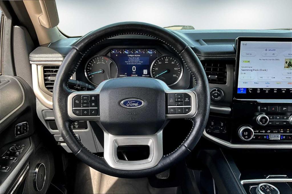 used 2024 Ford Expedition car, priced at $56,999