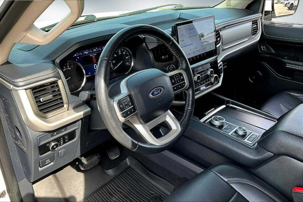 used 2024 Ford Expedition car, priced at $56,999