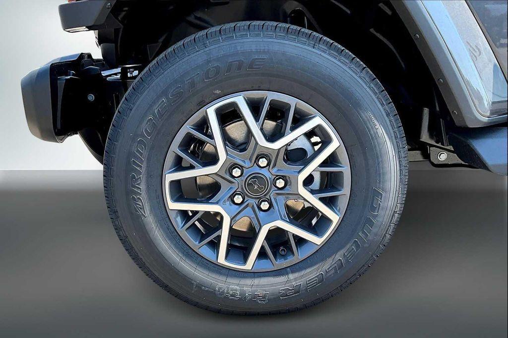 new 2025 Jeep Wrangler car, priced at $53,187