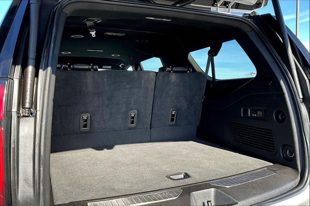 used 2023 Chevrolet Suburban car, priced at $45,488