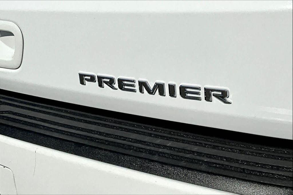 used 2023 Chevrolet Suburban car, priced at $45,488