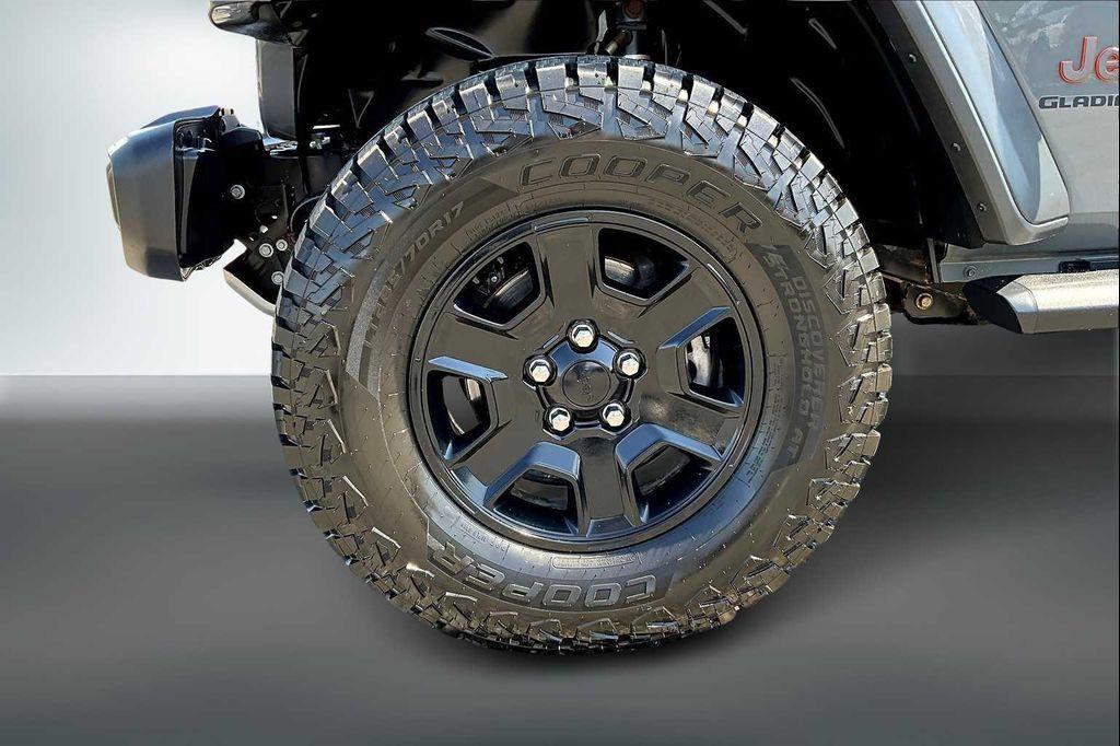 used 2021 Jeep Gladiator car, priced at $36,888
