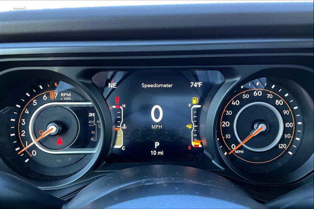 new 2025 Jeep Gladiator car, priced at $55,915