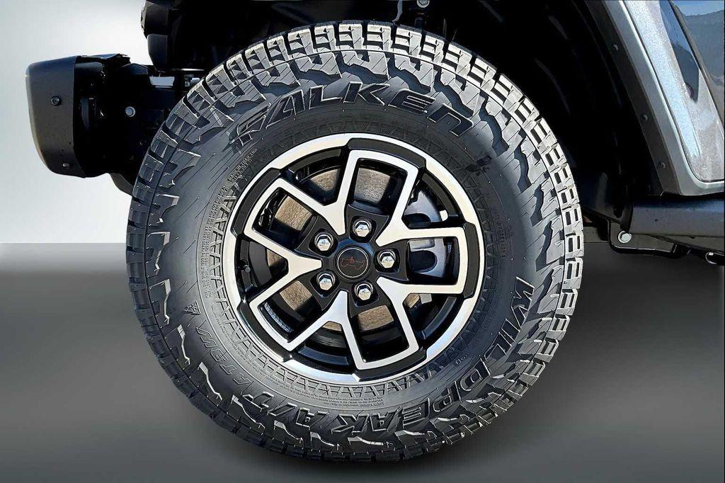 new 2025 Jeep Gladiator car, priced at $55,915