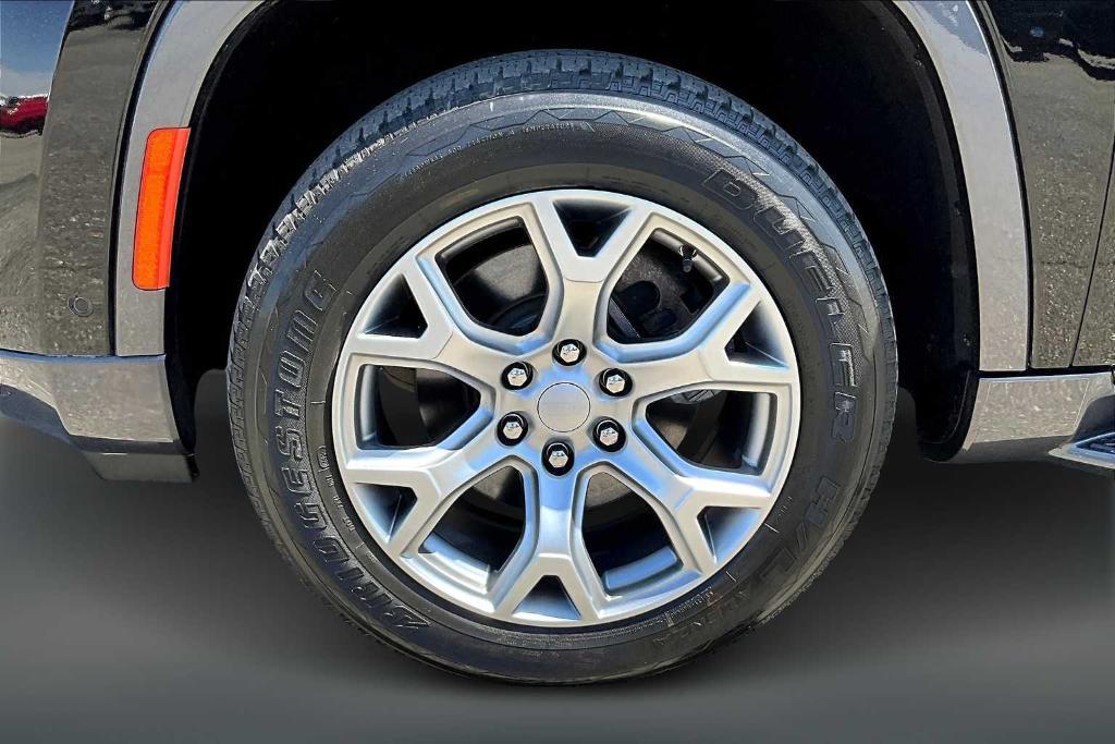 used 2022 Jeep Wagoneer car, priced at $39,799