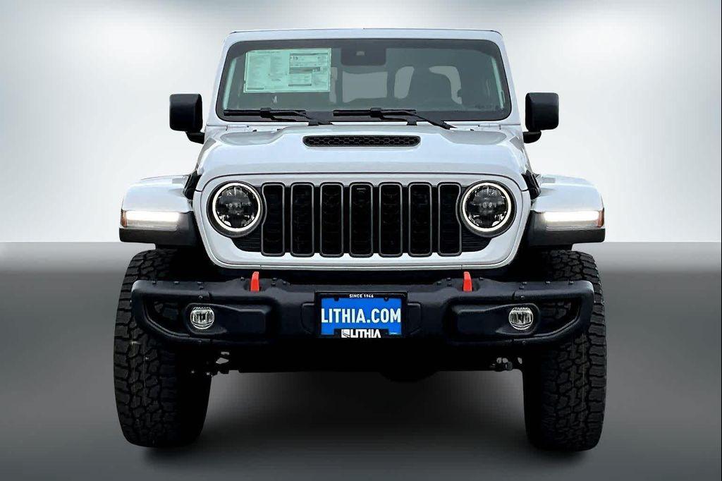 new 2025 Jeep Gladiator car, priced at $52,920