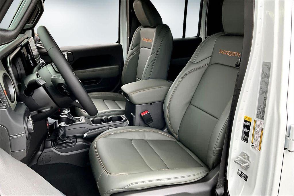 new 2025 Jeep Gladiator car, priced at $52,920