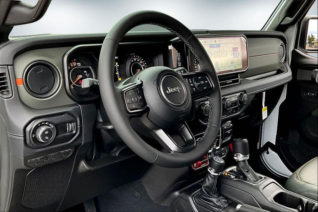 new 2025 Jeep Gladiator car, priced at $52,920