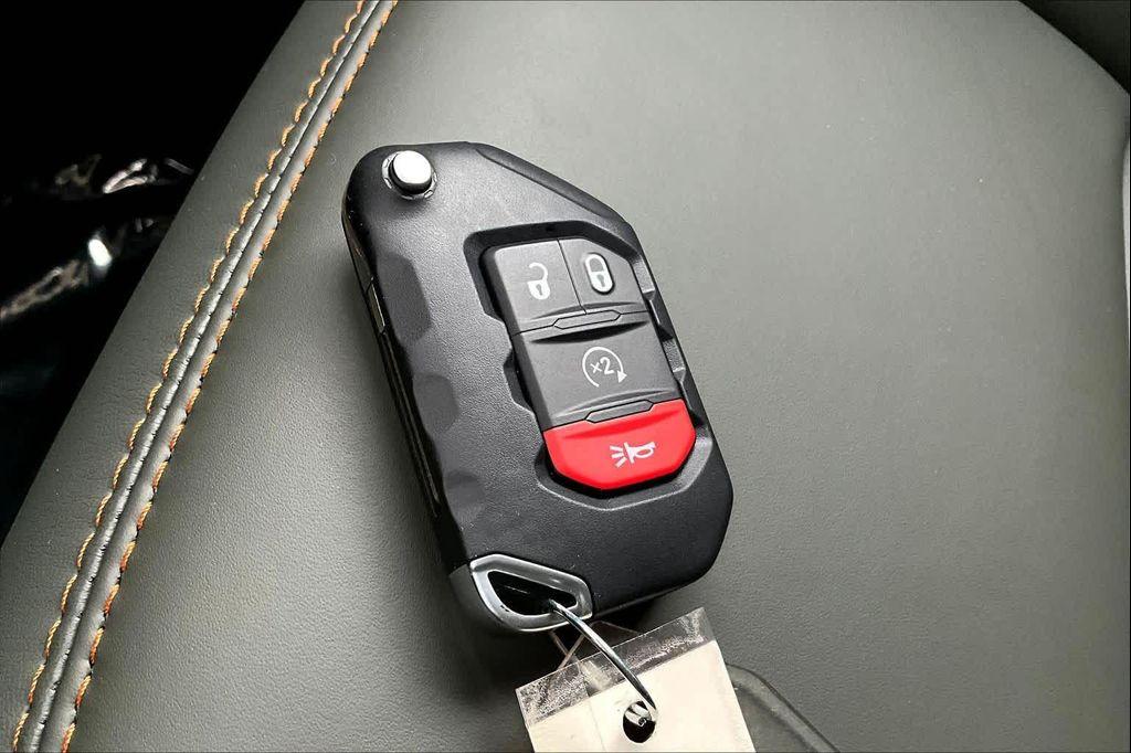 new 2025 Jeep Gladiator car, priced at $52,920