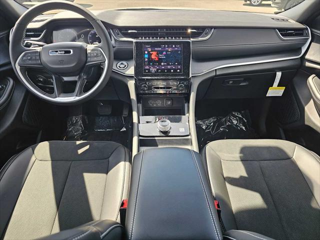 new 2025 Jeep Grand Cherokee L car, priced at $47,762
