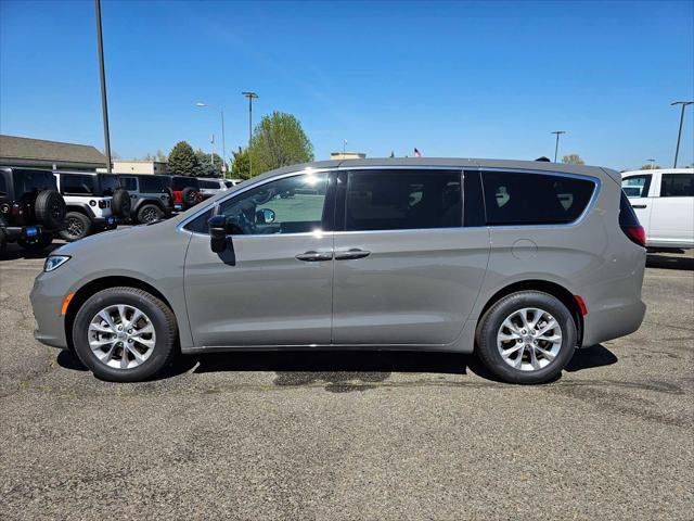 new 2025 Chrysler Pacifica car, priced at $46,943