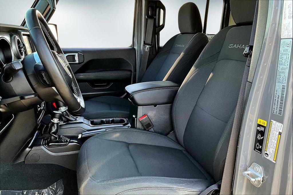 used 2022 Jeep Wrangler Unlimited car, priced at $36,688