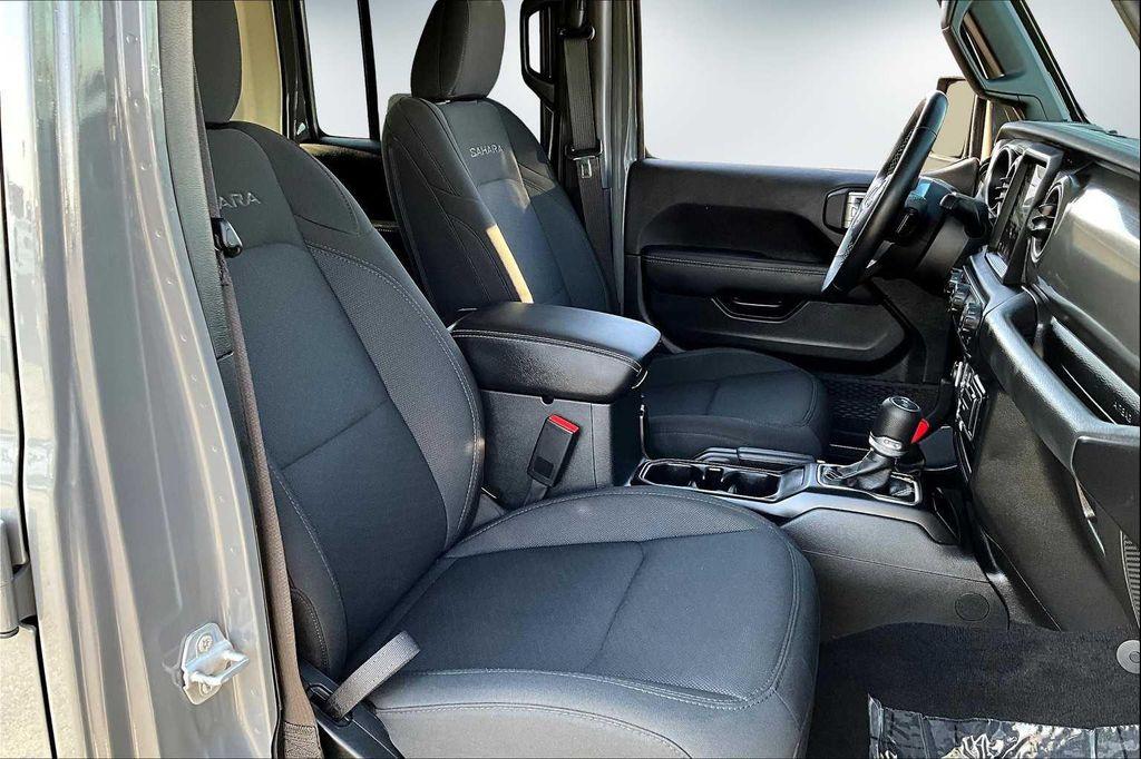 used 2022 Jeep Wrangler Unlimited car, priced at $36,688