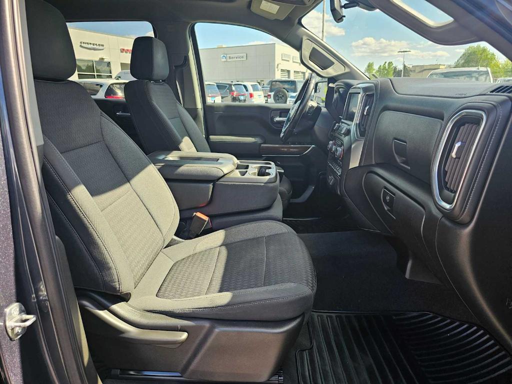 used 2022 Chevrolet Silverado 1500 Limited car, priced at $31,799