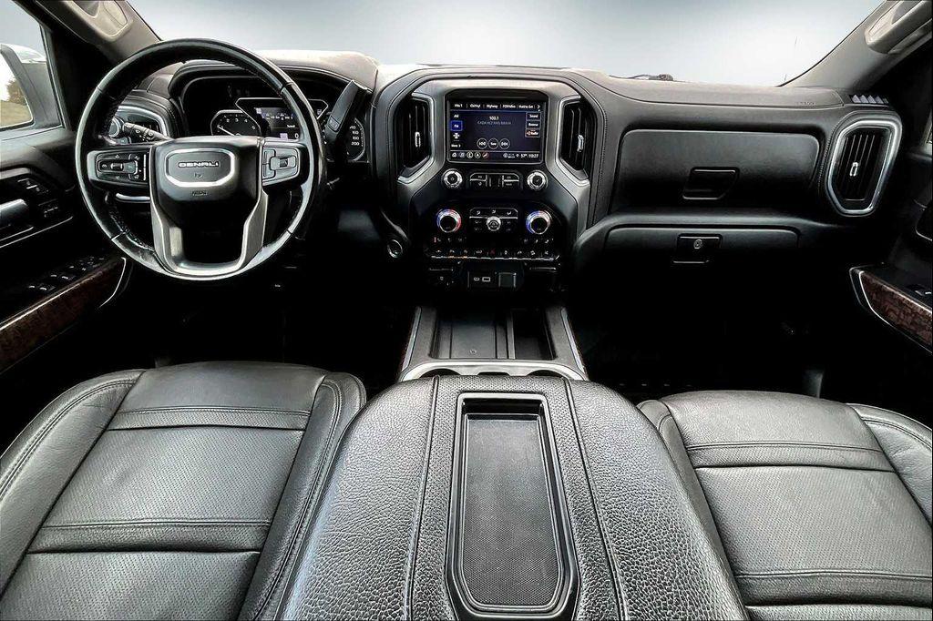 used 2021 GMC Sierra 1500 car, priced at $41,988