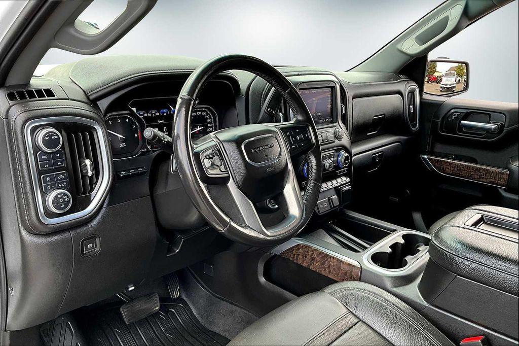 used 2021 GMC Sierra 1500 car, priced at $41,988
