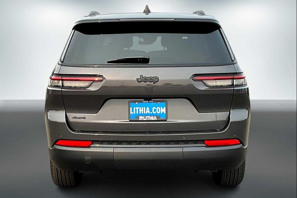 new 2025 Jeep Grand Cherokee L car, priced at $42,225