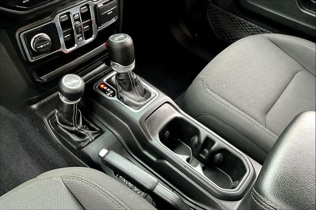 used 2022 Jeep Wrangler Unlimited car, priced at $31,988