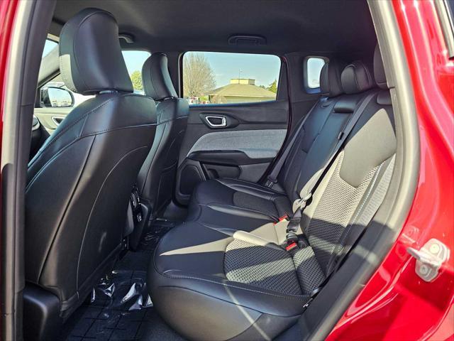 new 2025 Jeep Compass car, priced at $27,360