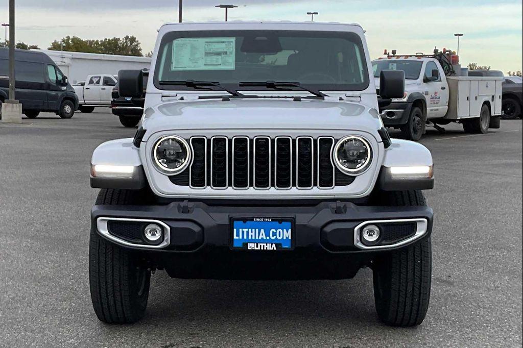 new 2026 Jeep Wrangler car, priced at $51,295