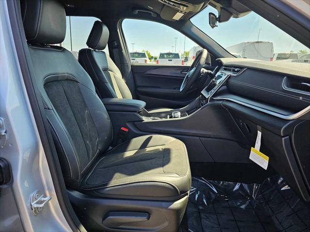 new 2025 Jeep Grand Cherokee L car, priced at $45,497
