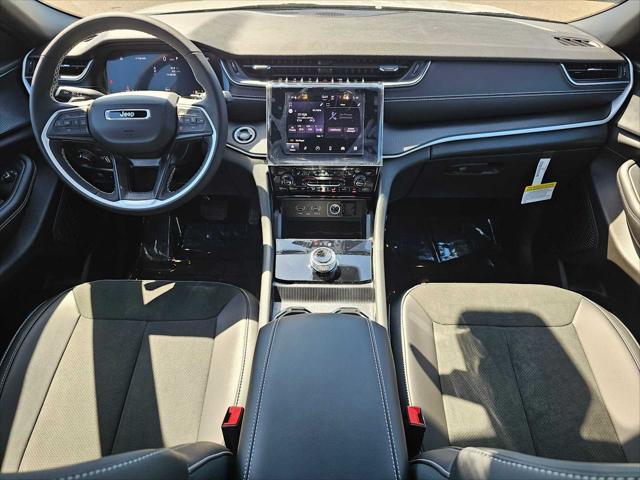 new 2025 Jeep Grand Cherokee L car, priced at $45,497