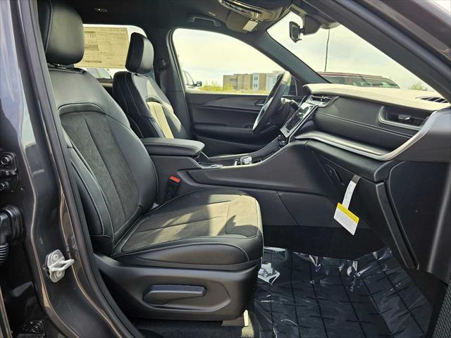 new 2025 Jeep Grand Cherokee L car, priced at $45,480