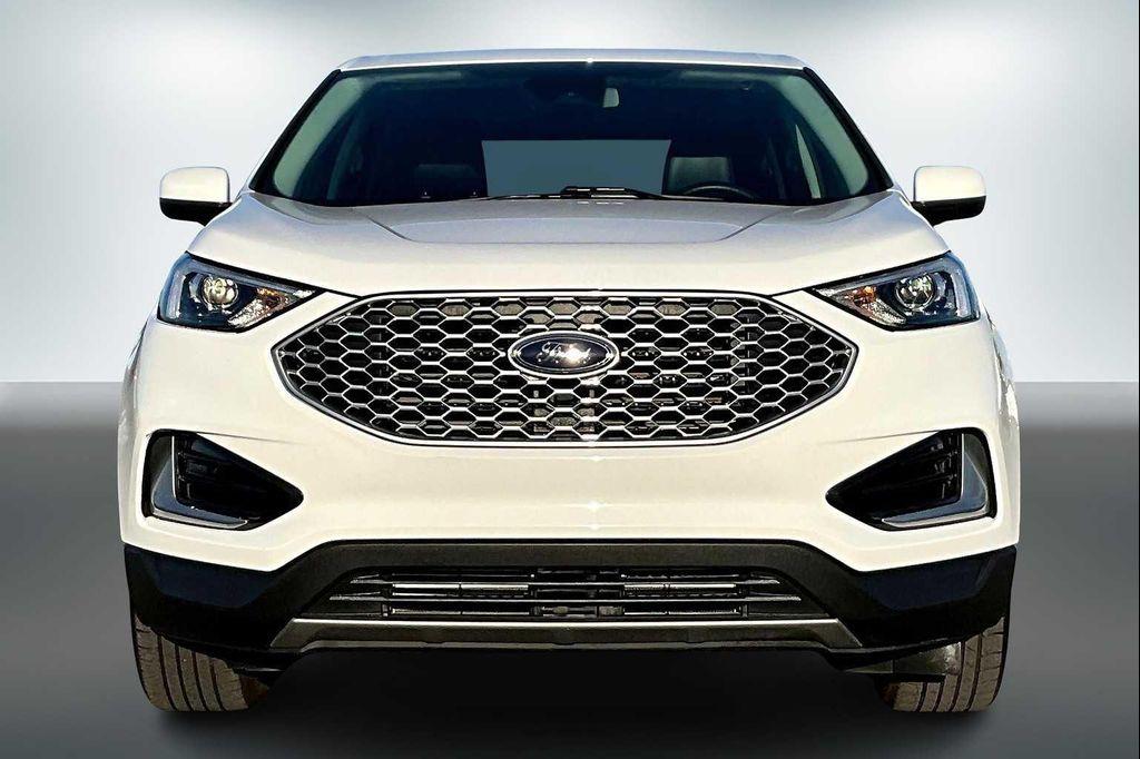 used 2024 Ford Edge car, priced at $22,488