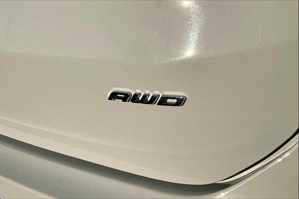 used 2024 Ford Edge car, priced at $22,488
