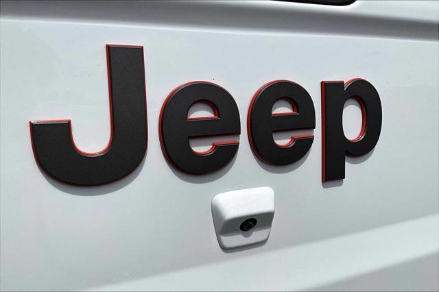 used 2021 Jeep Gladiator car, priced at $34,488