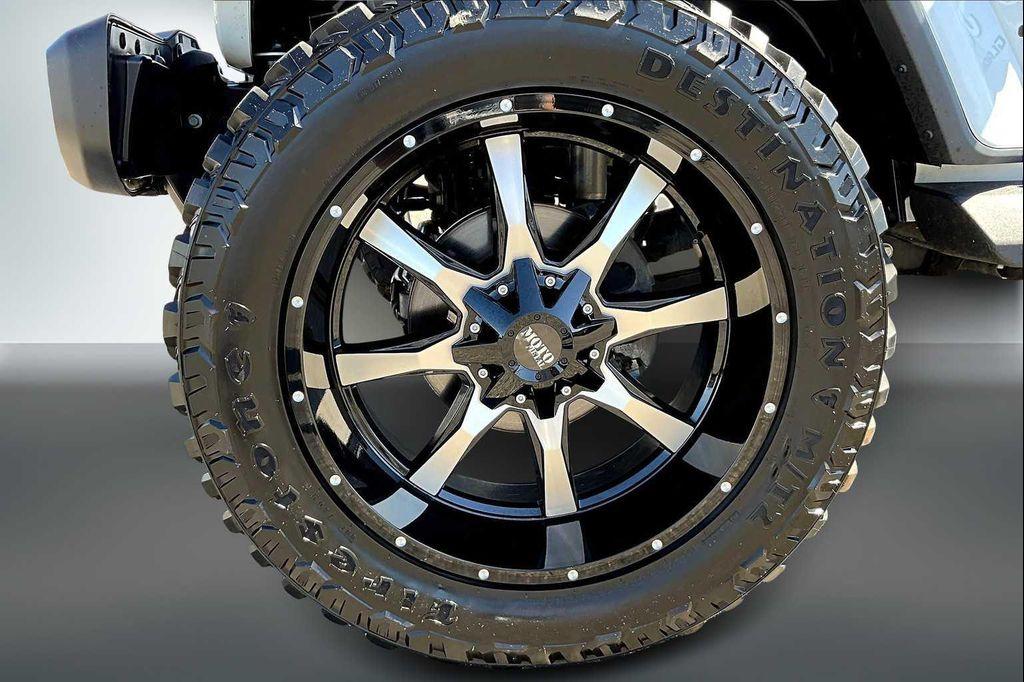 used 2020 Jeep Gladiator car, priced at $33,888