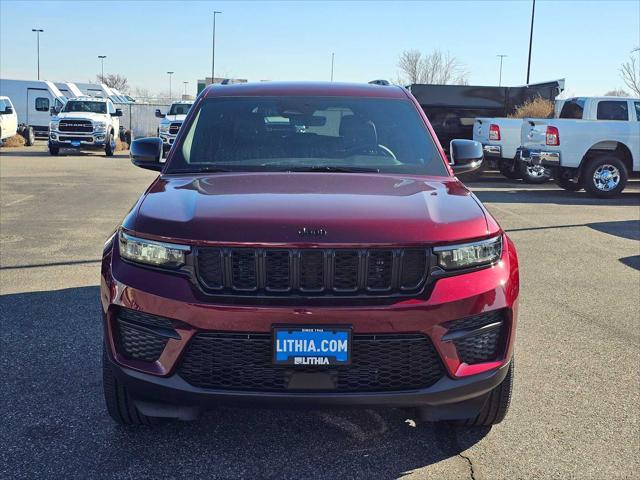 new 2025 Jeep Grand Cherokee car, priced at $44,675