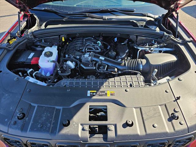 new 2025 Jeep Grand Cherokee car, priced at $44,675