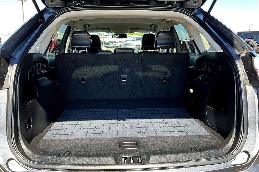 used 2024 Ford Edge car, priced at $24,388