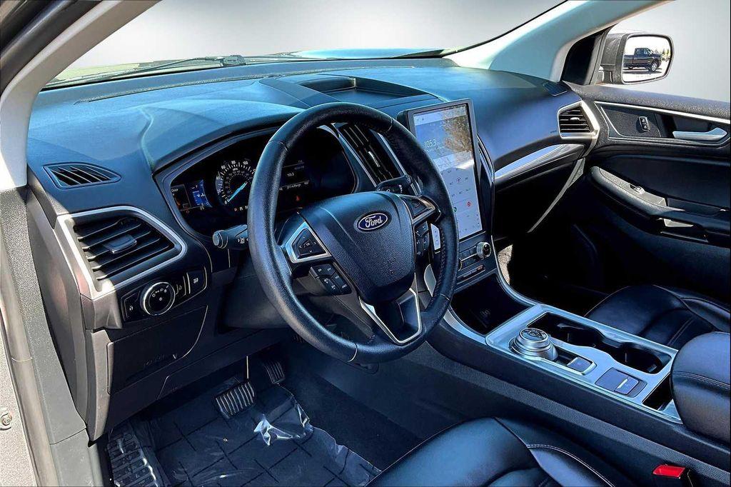 used 2024 Ford Edge car, priced at $24,388